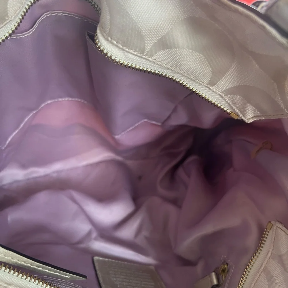 Authentic Coach purse - Picture 6 of 7
